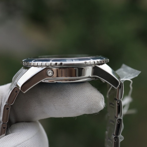 Seiko SRG017P1 Sportura Kinetic Direct Drive