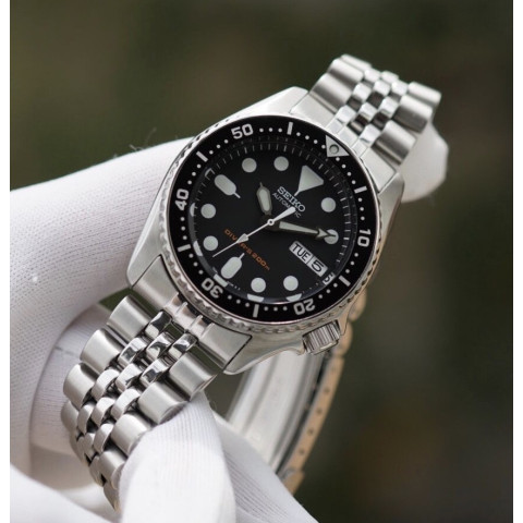 Годинник Seiko SKX013K2 Automatic Diver 38mm