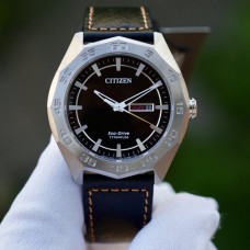 Citizen E-D AW0060-03E Sport Military TITANIUM