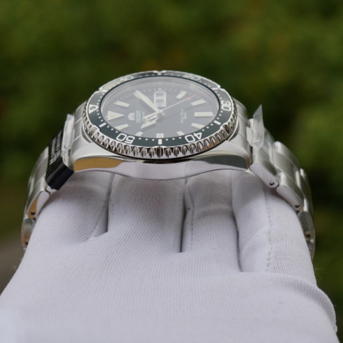 Orient RA-AA0004E19B Green KAMASU Automatic Diver Sapphire