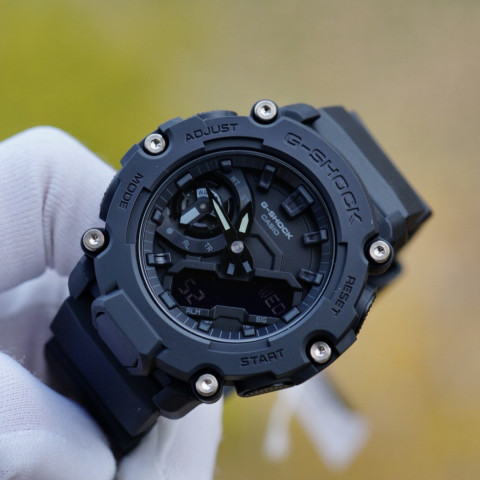 Часы Casio G-Shock GA-2200BB-1AER 200m