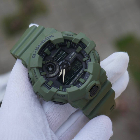 Casio G-Shock  GA-700UC-3AER Super Illuminator 3D Digital 200m