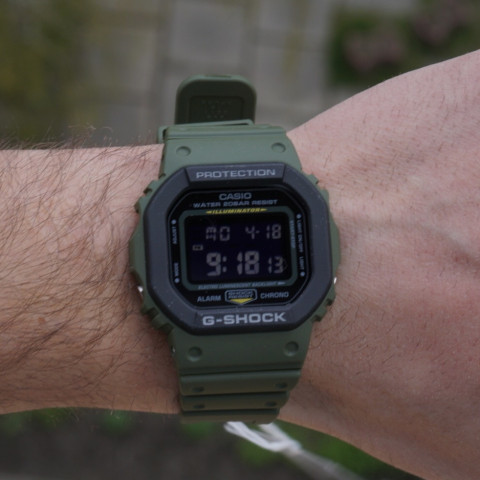 Casio G-Shock DW-5610SU-3ER 200m
