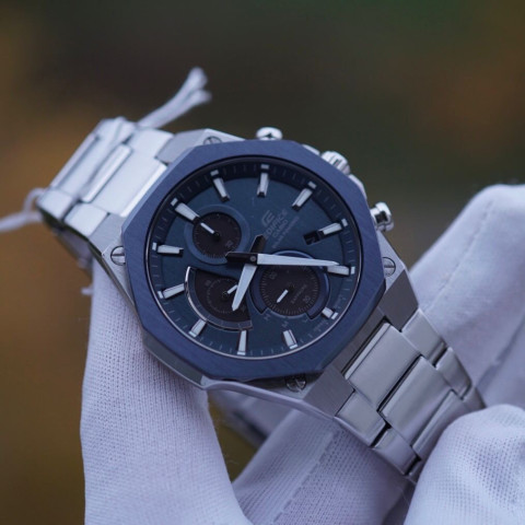 Часы Casio Edifice EFS-S570DB-2A Slim Line Touch Solar Sapphire