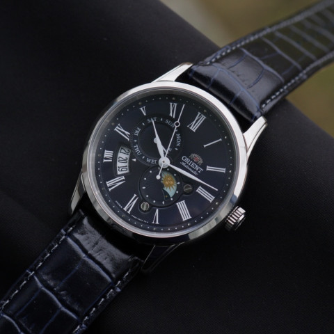Годинник Orient RA-AK0011D00C Sun&Moon Automatic