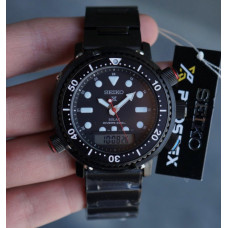 Seiko Prospex SNJ037P1 Arnie 40th Anniversary PADI Divers Solar