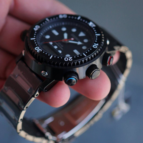 Seiko Prospex SNJ037P1 Arnie 40th Anniversary PADI Divers Solar
