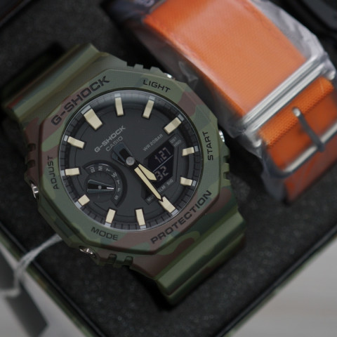 Часы Casio G-Shock GAE2100WE-3A 200M Limited Edition