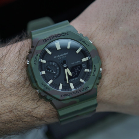 Часы Casio G-Shock GAE2100WE-3A 200M Limited Edition