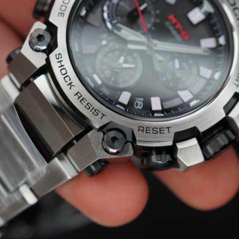 Годинник Casio G-Shock MTG-B3000D-1A Carbon Core Guard