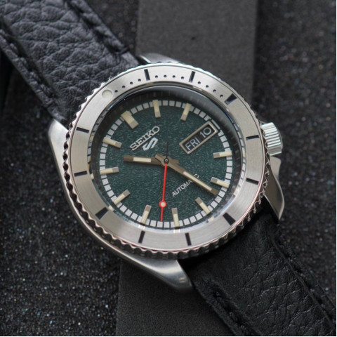 Годинник Seiko 5 Sports SRPJ91K1 Masked Rider Automatic Limited Edition