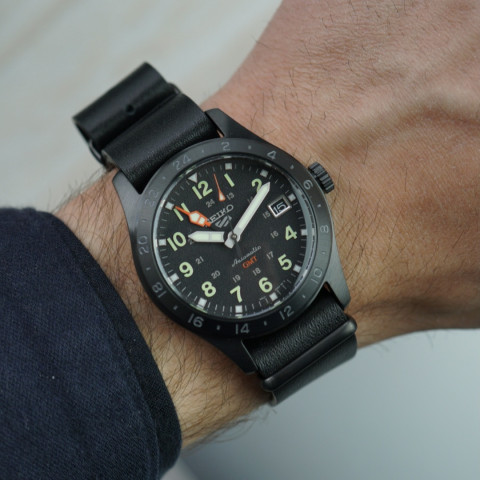 Годинник SEIKO 5 SPORTS FIELD GMT Limited Edition SSK025K1