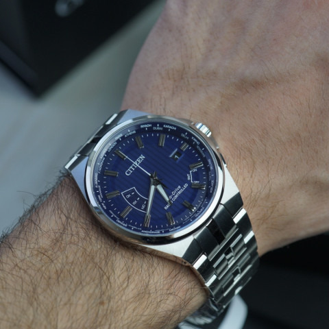 Citizen CB0160-51L Eco-Drive World Perpetual
