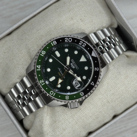 Годинник Seiko 5 Sports SSK035K1 GMT Automatic