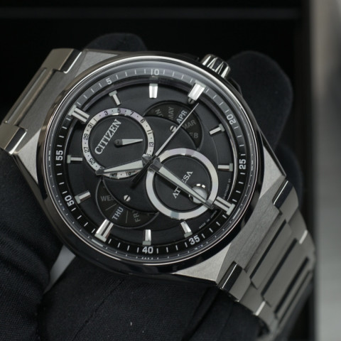 Годинник Citizen ATTESA BU0060-68E Eco-Drive Triple Calendar Titanium Sapphire