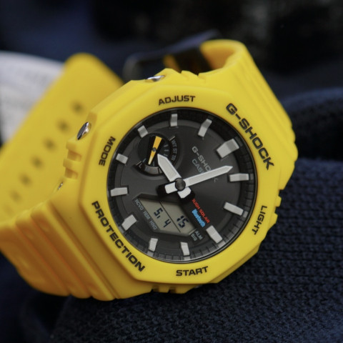 Casio G-Shock Oak GA-B2100C-9A Bluetooth Connected Tough Solar NEW