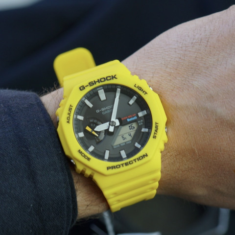 Casio G-Shock Oak GA-B2100C-9A Bluetooth Connected Tough Solar NEW