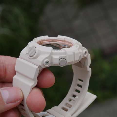 Жіночі Годинники Casio G-SHOCK GMD-B800-4CR 200m