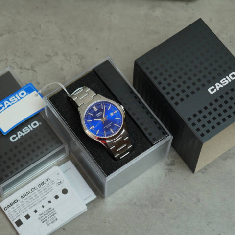 Casio MTS-100D-2AVDF 100M SAPHIRE