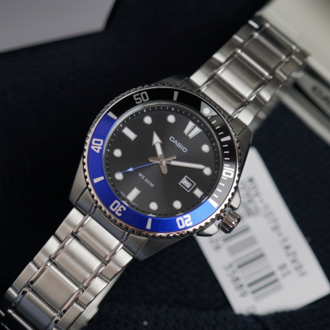 Годинник Casio MDV-107D-1A2DF Analog Diver Sport 200m