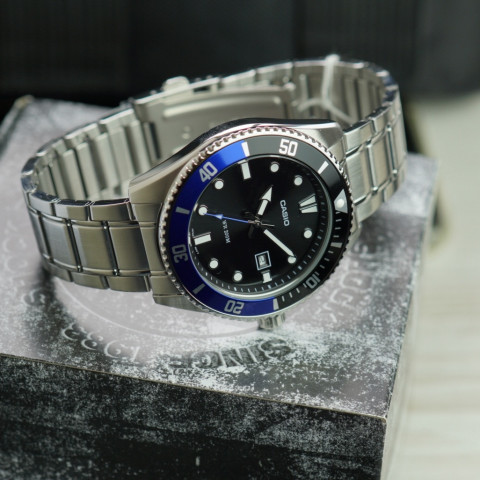 Годинник Casio MDV-107D-1A2DF Analog Diver Sport 200m