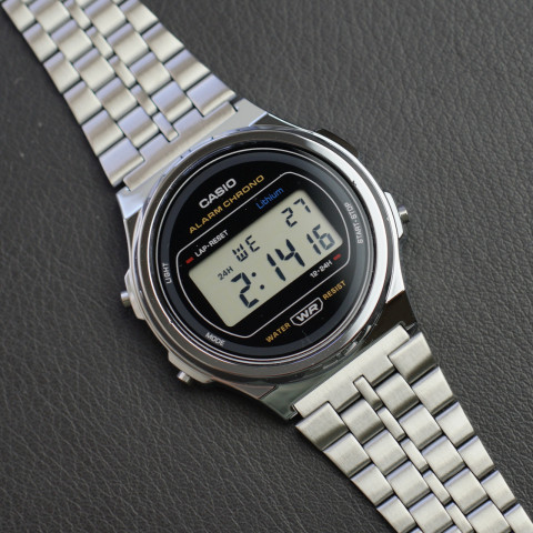 Часы Casio A171WE-1AEF Standard Digital