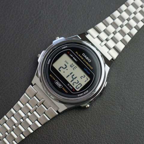 Часы Casio A171WE-1AEF Standard Digital