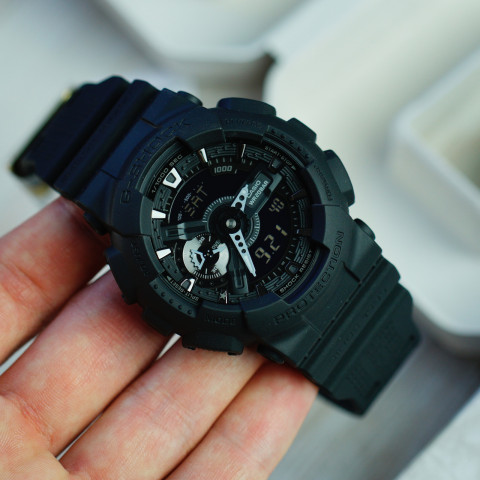 Часы Casio G-Shock GA-114RE-1AER
