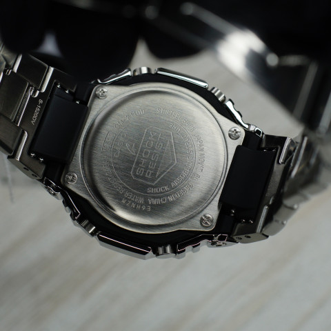 Годинник Casio G-Shock GM-2110D-7A Quartz Stainless Steel