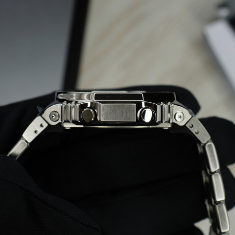 Годинник Casio G-Shock GM-2110D-7A Quartz Stainless Steel